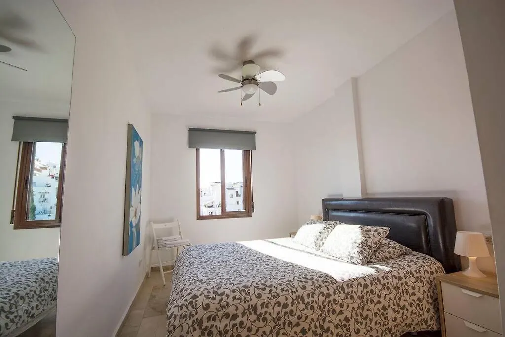 Apartamento 33, Frigiliana Spacious Family Apartment With Large Pool In The Town Center Hansonholiday Rentals 0*,  Испания