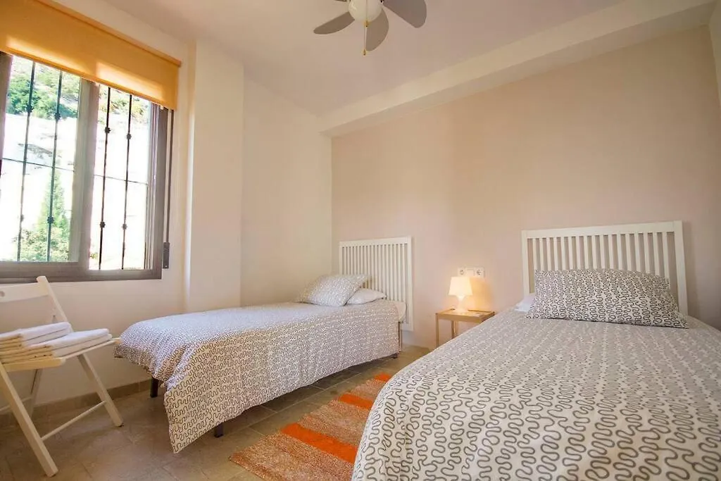 Apartamento 33, Frigiliana Spacious Family Apartment With Large Pool In The Town Center Hansonholiday Rentals