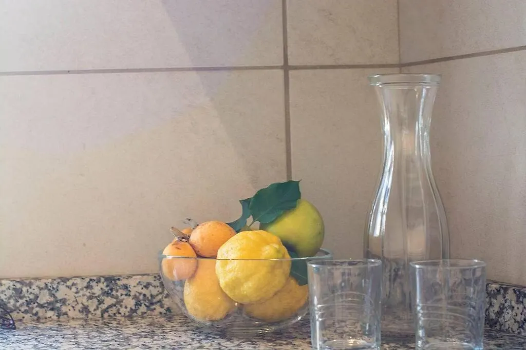 Apartamento 33, Frigiliana Spacious Family Apartment With Large Pool In The Town Center Hansonholiday Rentals 0*,